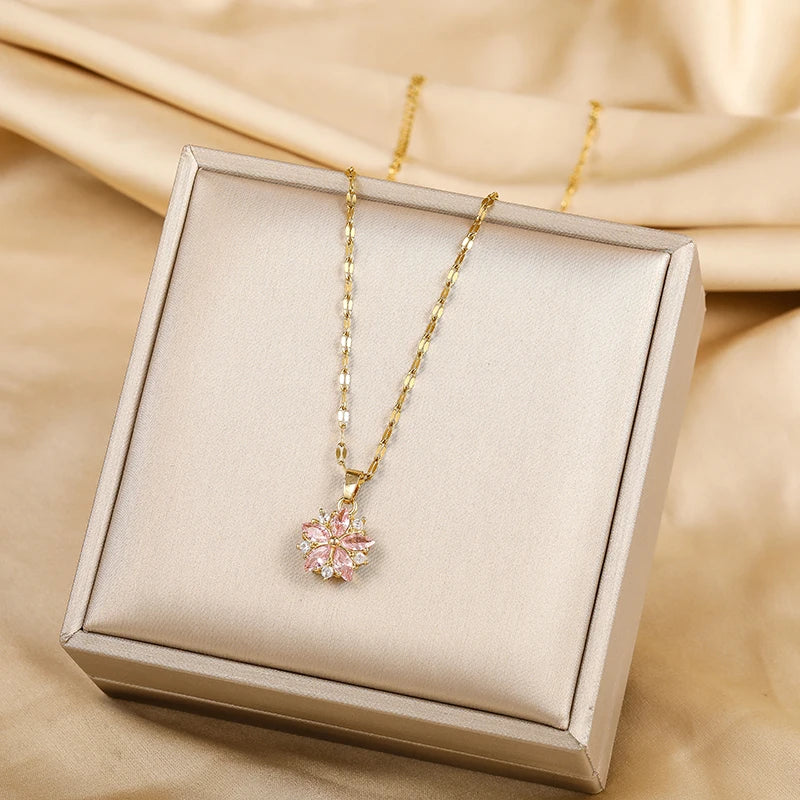 Colares de pingente de aço inoxidável para mulheres, bonito romântico rosa Sakura, moda coreana, feminino Sexy Clavícula Cadeia, presente da jóia, novo